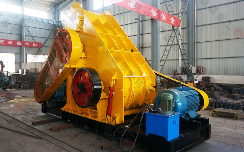 頁(yè)巖粉碎機(jī)價(jià)格是多少？哪里的小型粉碎機(jī)廠(chǎng)家